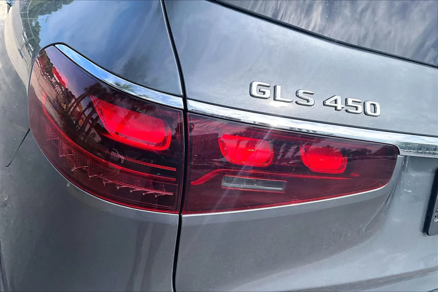 Used 2025 Selenite Grey Metallic Mercedes-Benz GLS 450 image 56