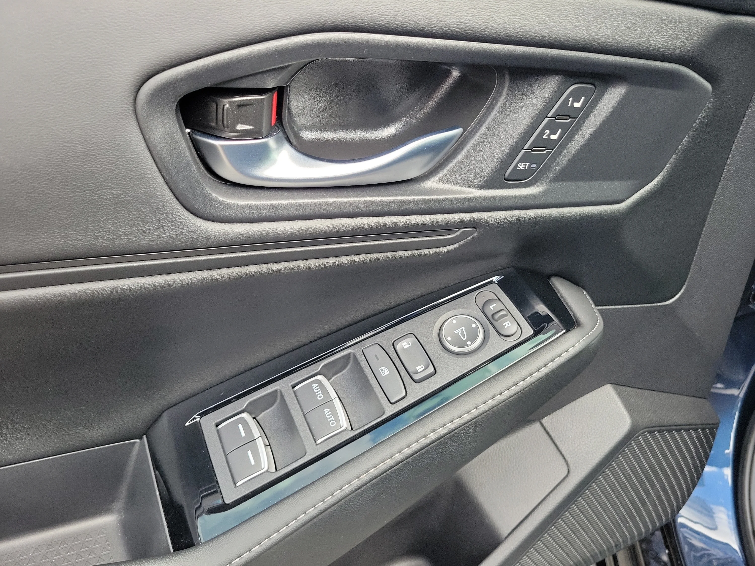 Used 2024 Canyon River Blue Metallic Honda Touring image 19