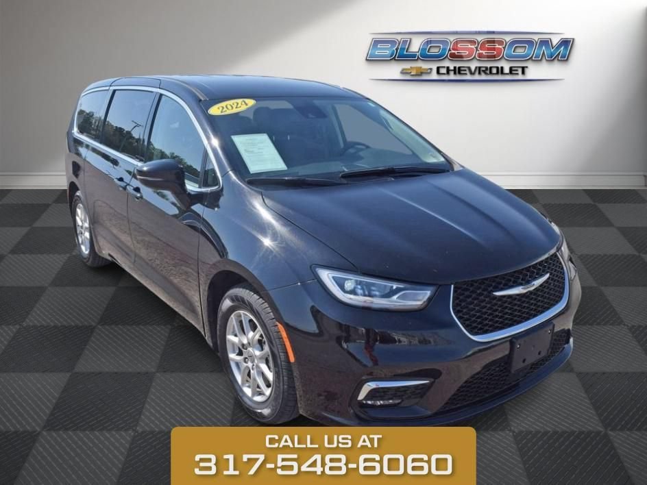 2024 Chrysler Pacifica