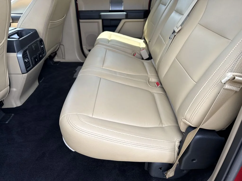 Used 2017 Red Ford XLT image 20