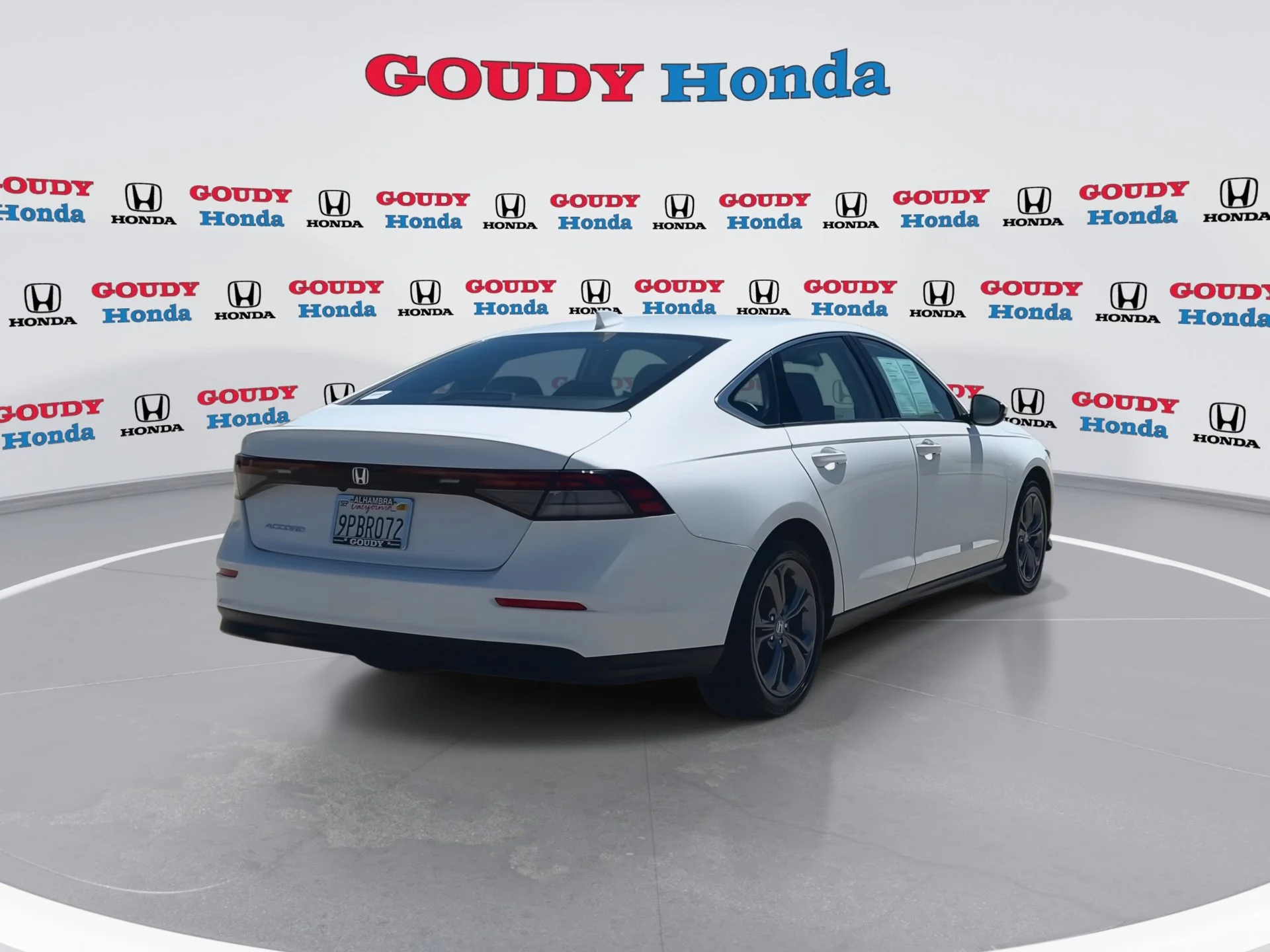 2024 Honda Accord EX - Photo 8