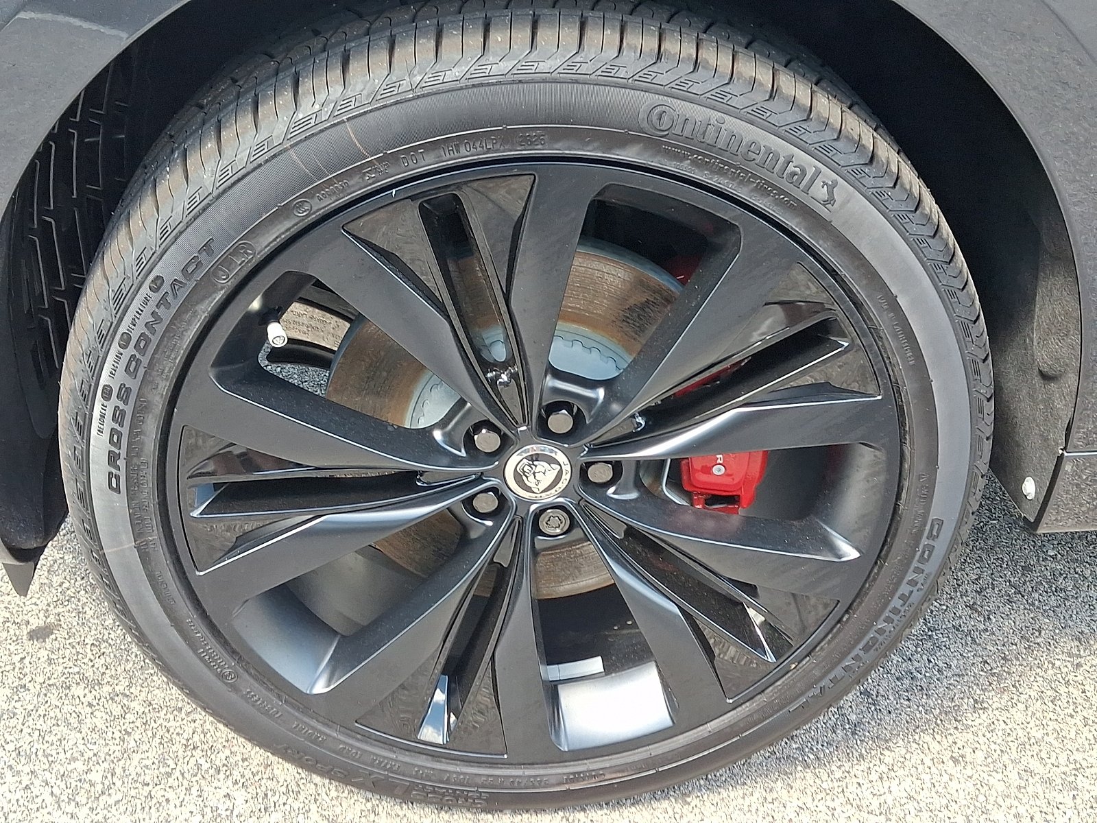 New 2026 Carpathian Grey Jaguar R-Dynamic S P400 AWD Automatic image 9
