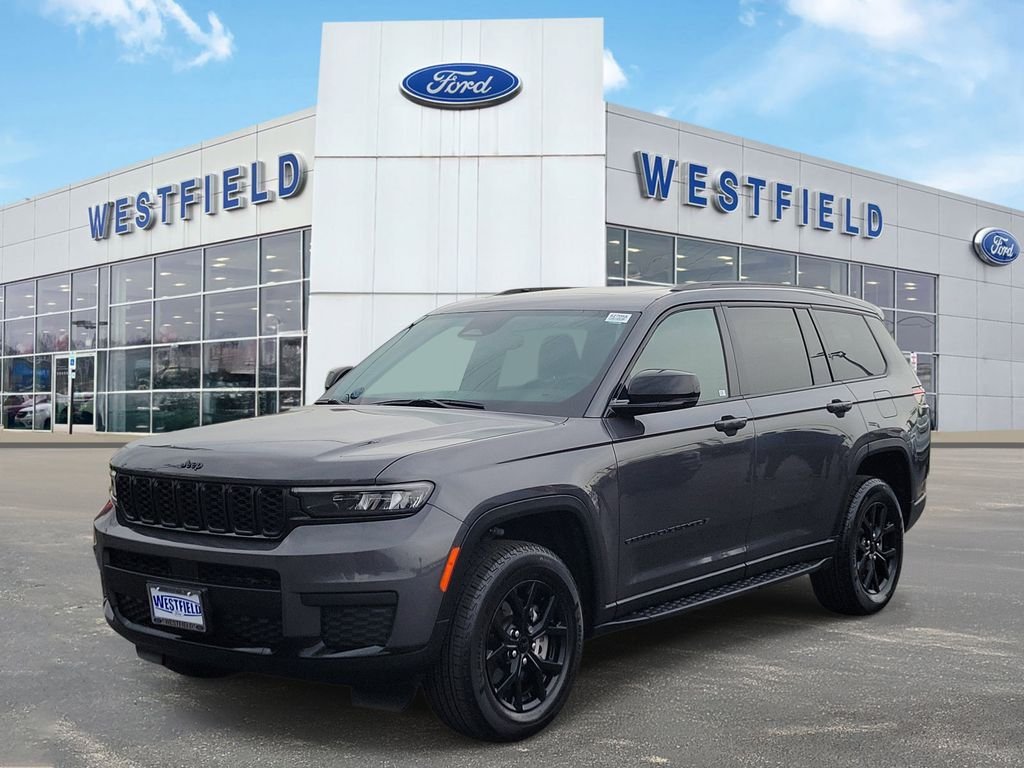 Certified Used 2025 Metallic Jeep Altitude X image 2