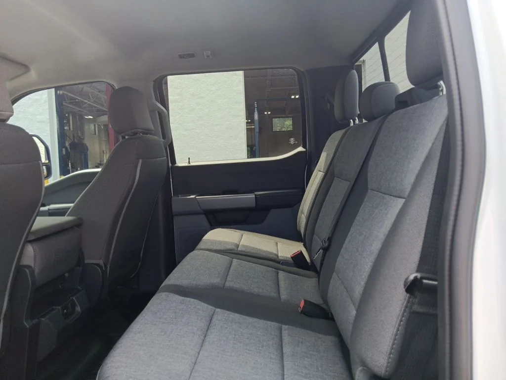 Used 2024 Oxford White Ford XL image 26