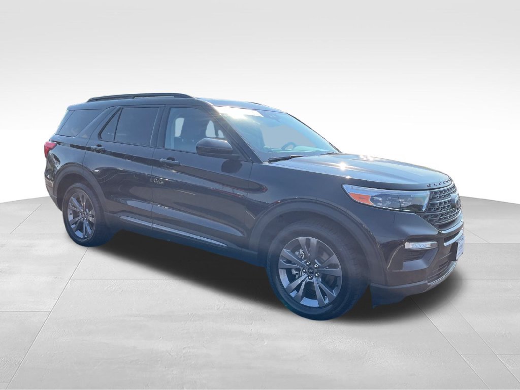Used 2023 Black Ford XLT image 7