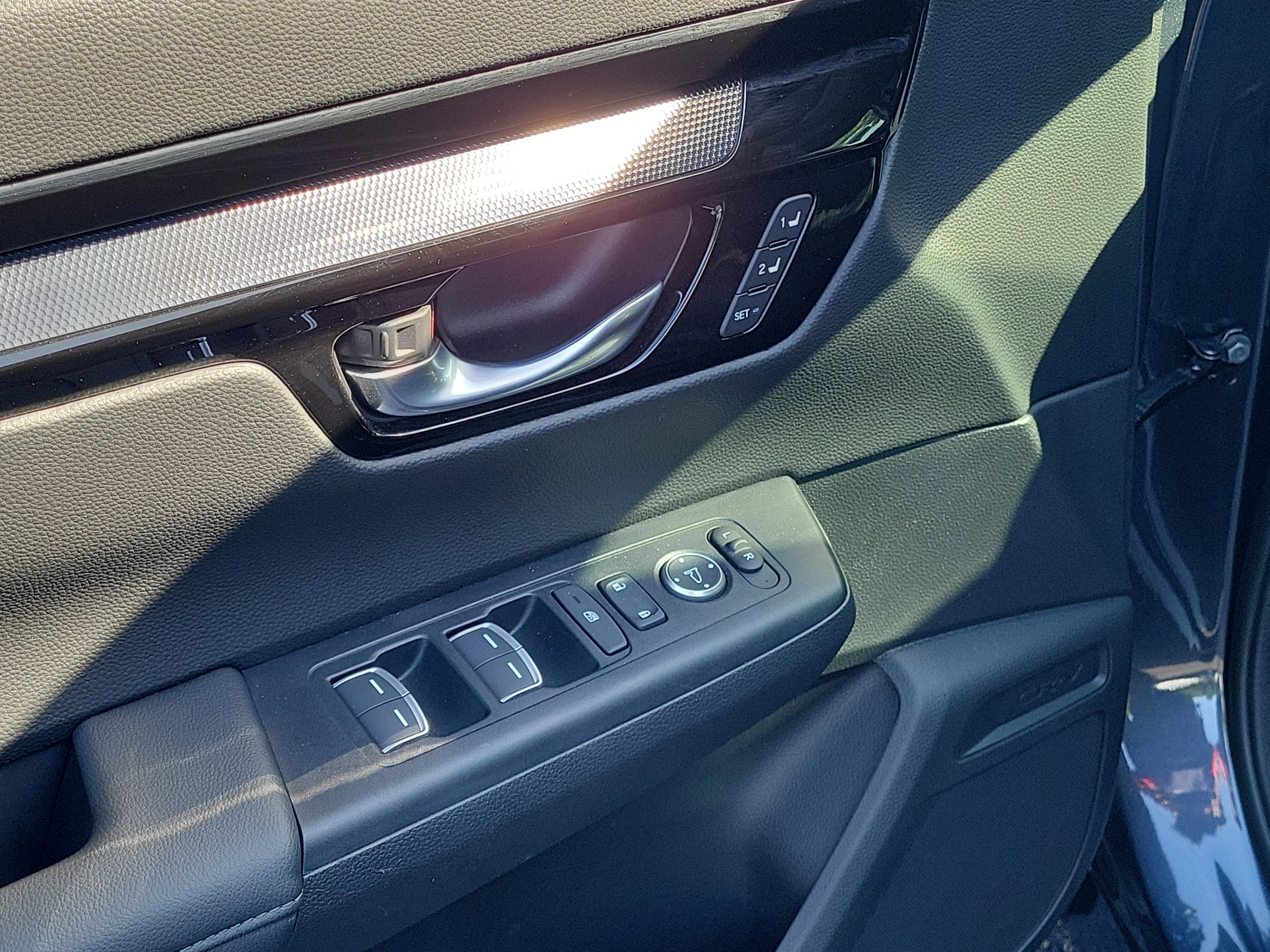 2024 Honda CR-V EX-L - Photo 18