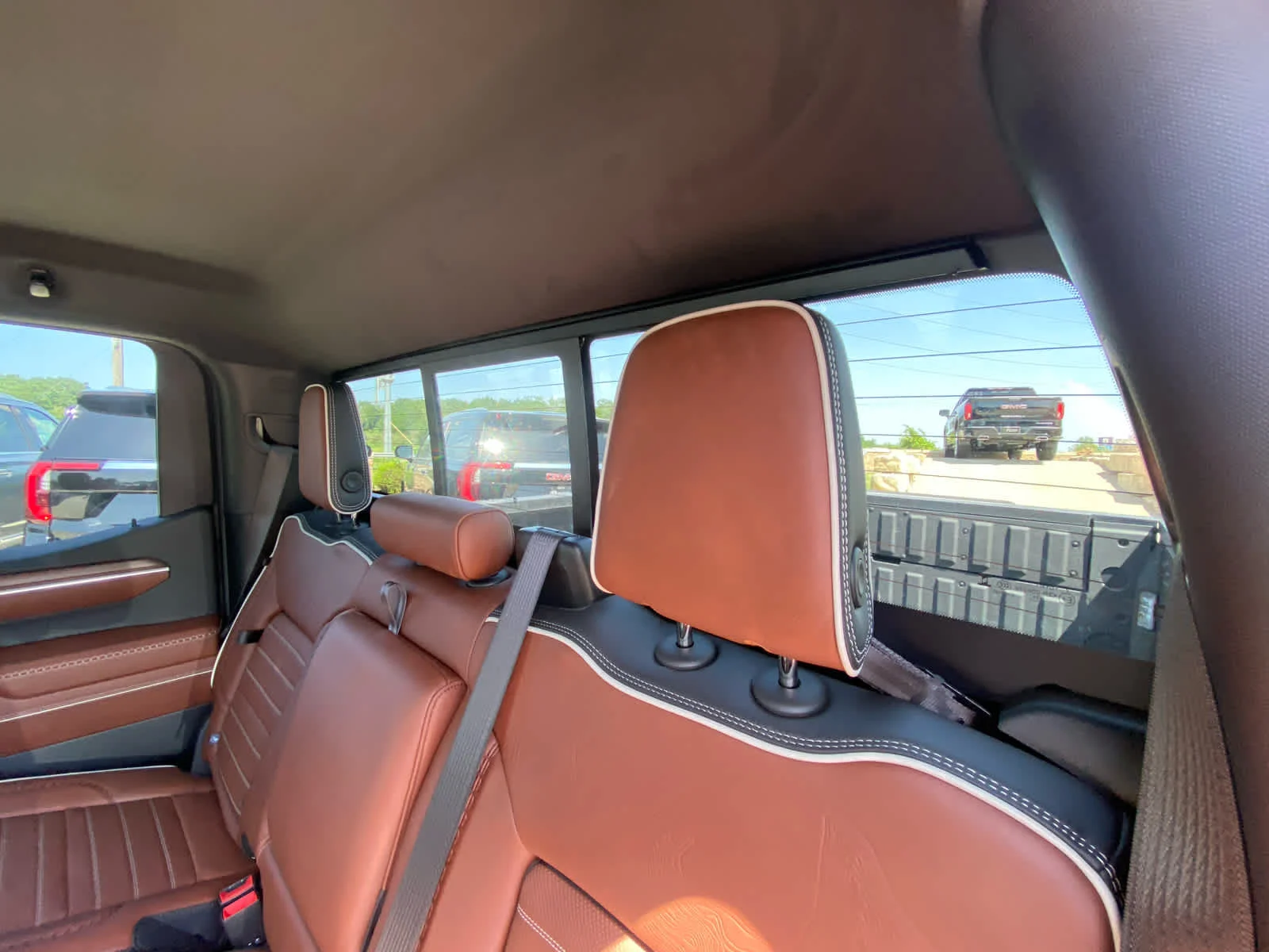 New 2026 Onyx Black GMC Denali Ultimate image 26