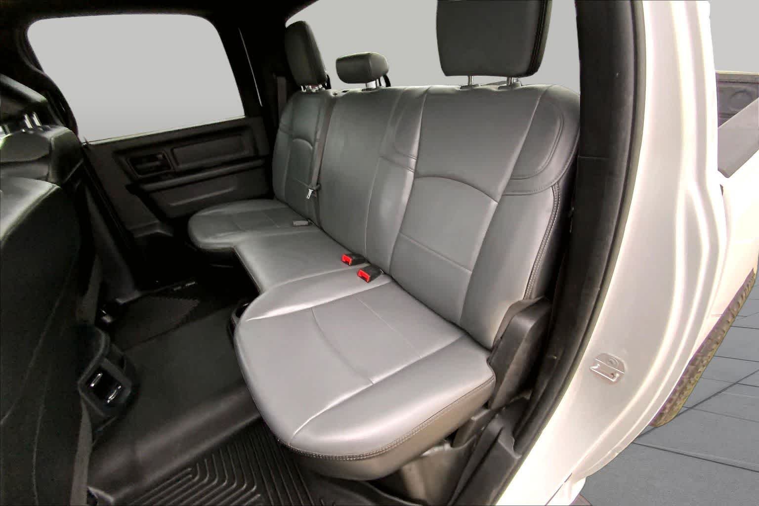 Used 2022 Bright White Clearcoat Ram Tradesman image 20