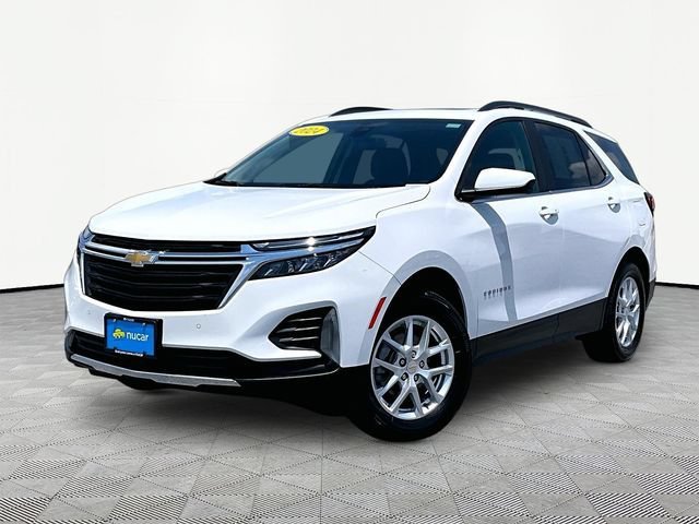 Used 2024 Summit White Chevrolet LT image 3