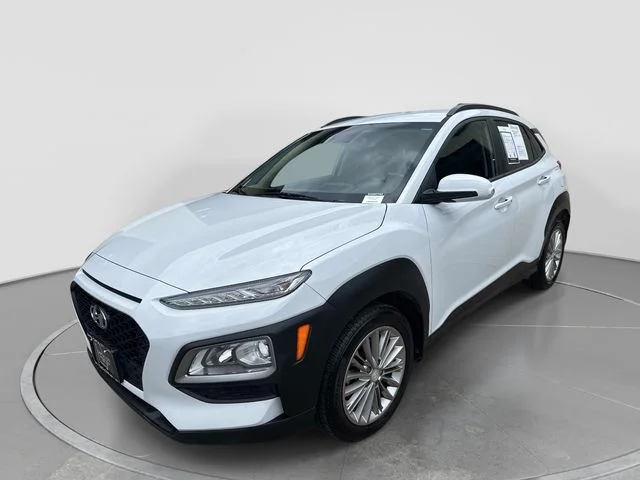 Used 2019 White Hyundai SEL image 4