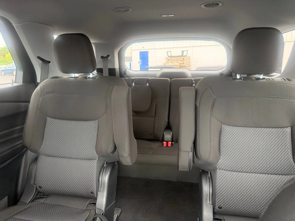 Certified Used 2024 Gray Metallic Ford XLT image 26