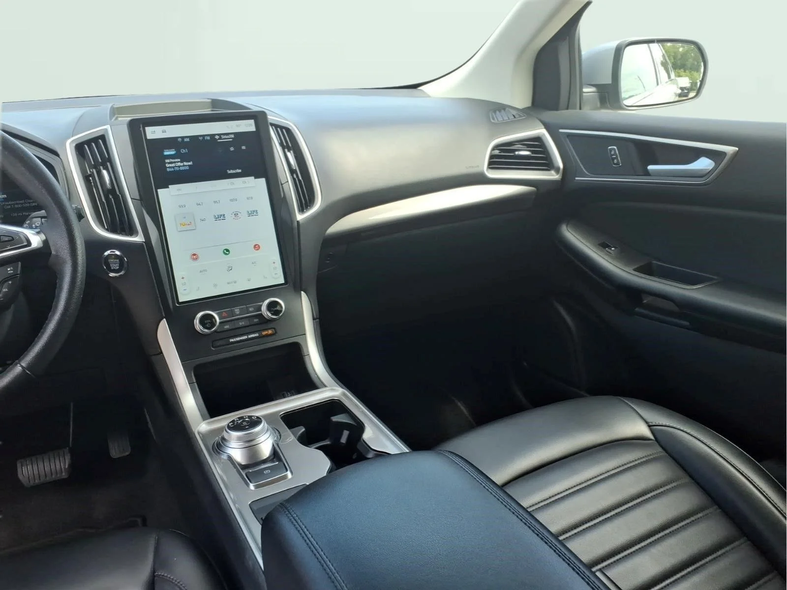 Used 2024 Silver Ford SEL image 13
