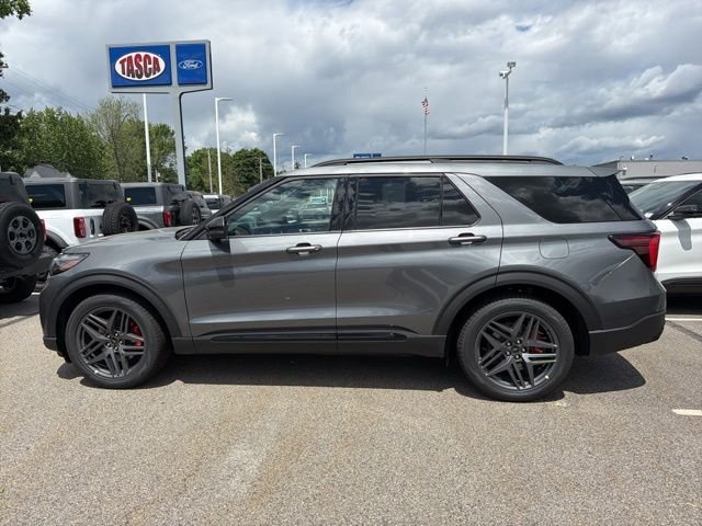 New 2026 Carbonized Gray Metallic Ford ST image 7