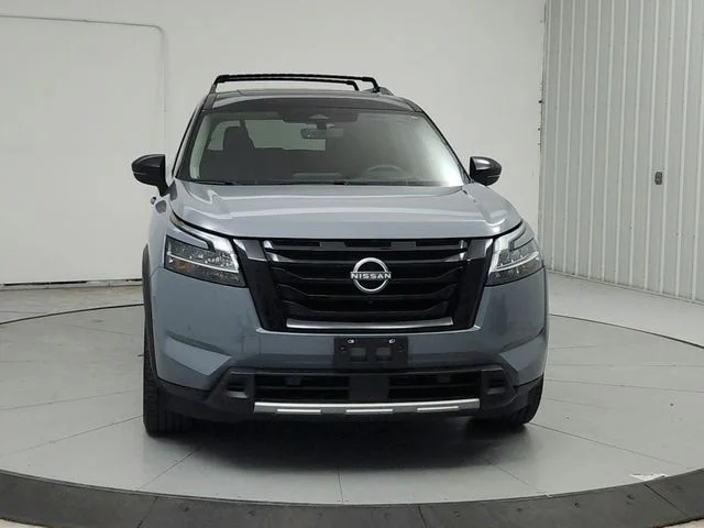 Used 2024 Gray Nissan Platinum image 3