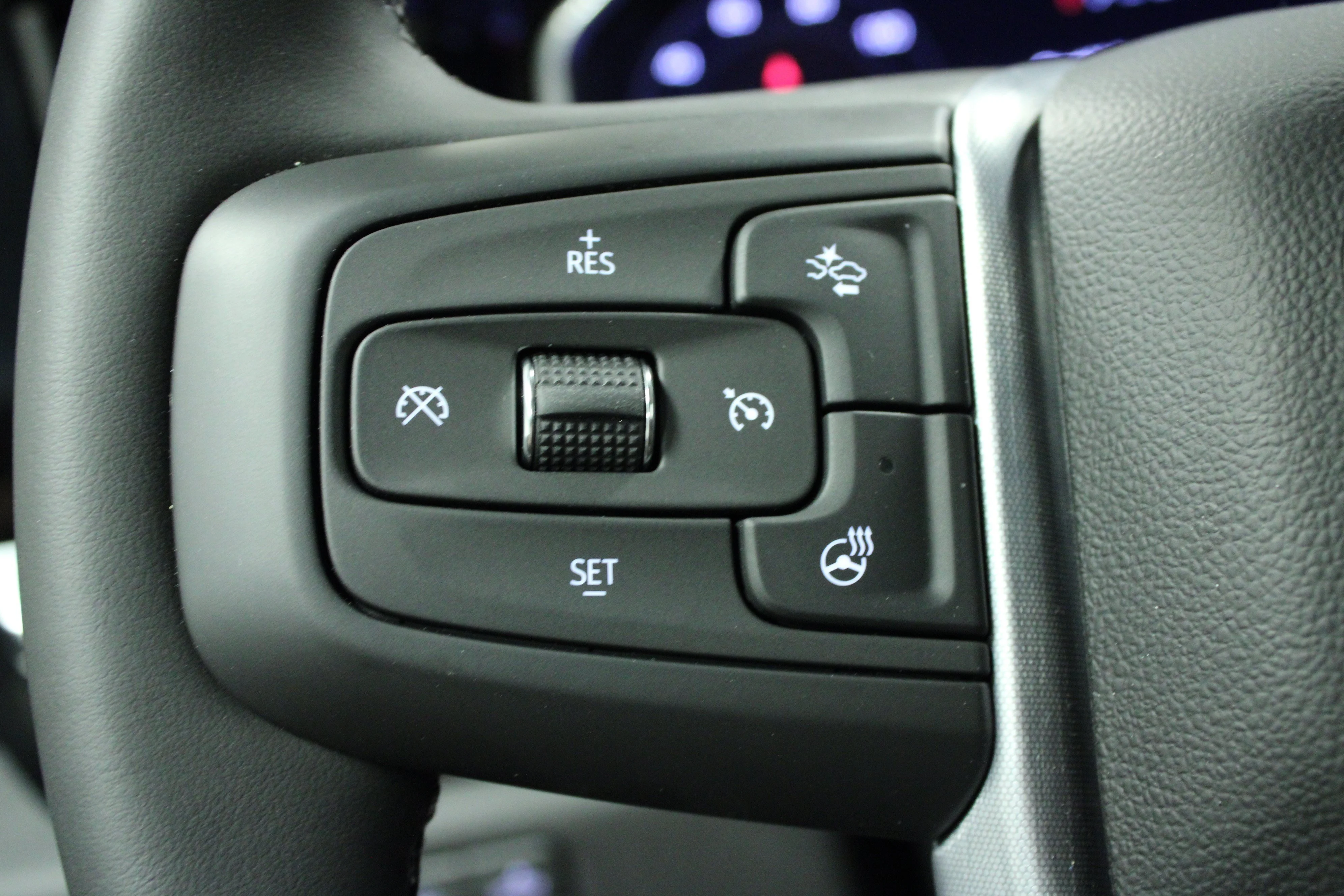 New 2026 Sterling Metallic GMC SLE DRW image 20