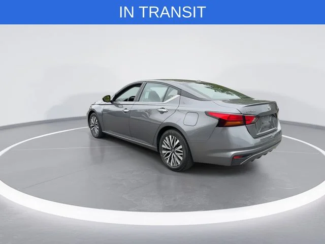 Used 2024 Gray Nissan 2.5 SV image 6