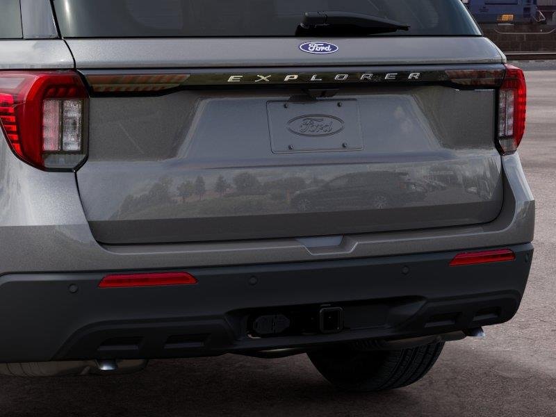 New 2027 Carbonized Gray Metallic Ford Active image 23