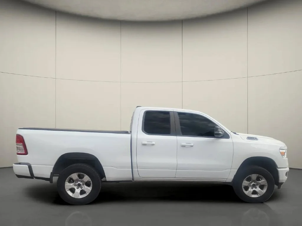 Used 2022 White Ram Big Horn/Lone Star image 8
