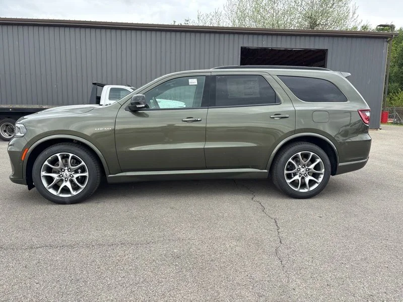 New 2026 Green Machine Exterior Paint Dodge GT Premium HEMI V8 image 6