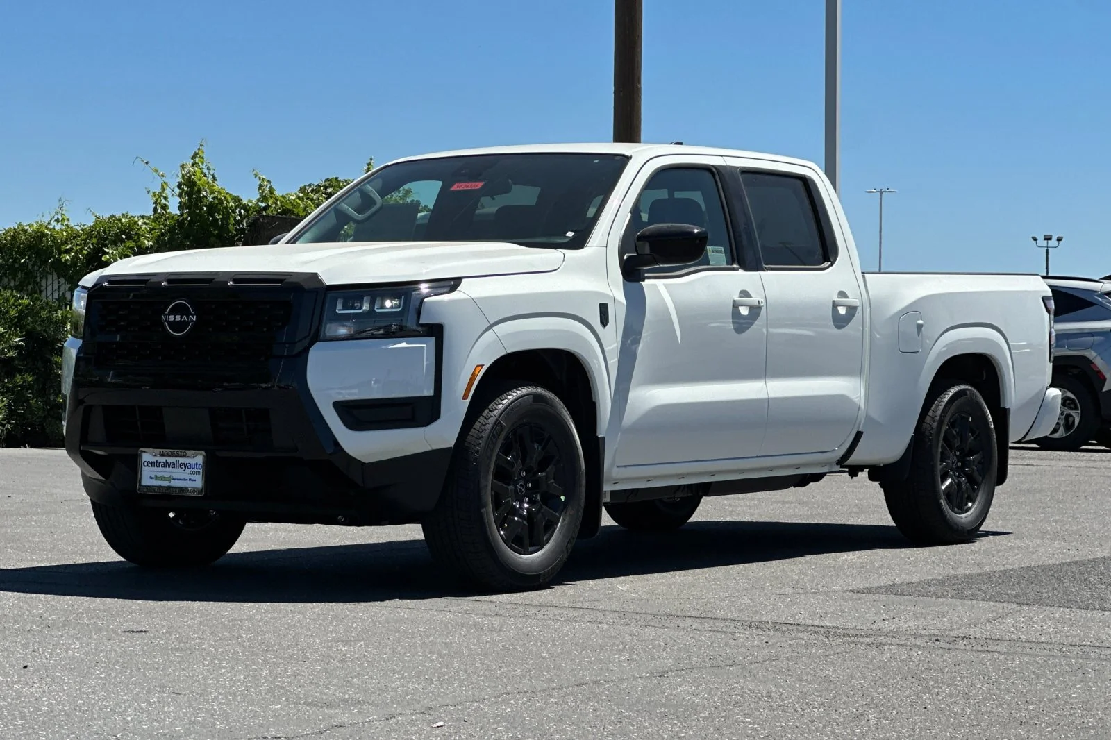 New 2026 Glacier White Nissan Crew Cab SV Long Bed image 8