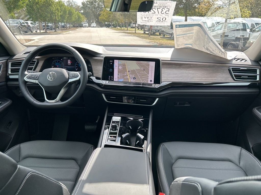 New 2026 White Volkswagen 2.0T SEL image 10