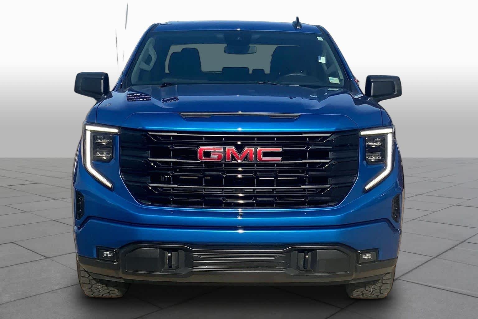 Certified Used 2024 Dynamic Blue Metallic GMC Elevation image 4