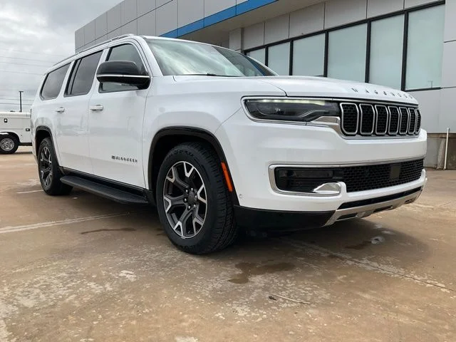 Used 2023 White Jeep Series III image 32