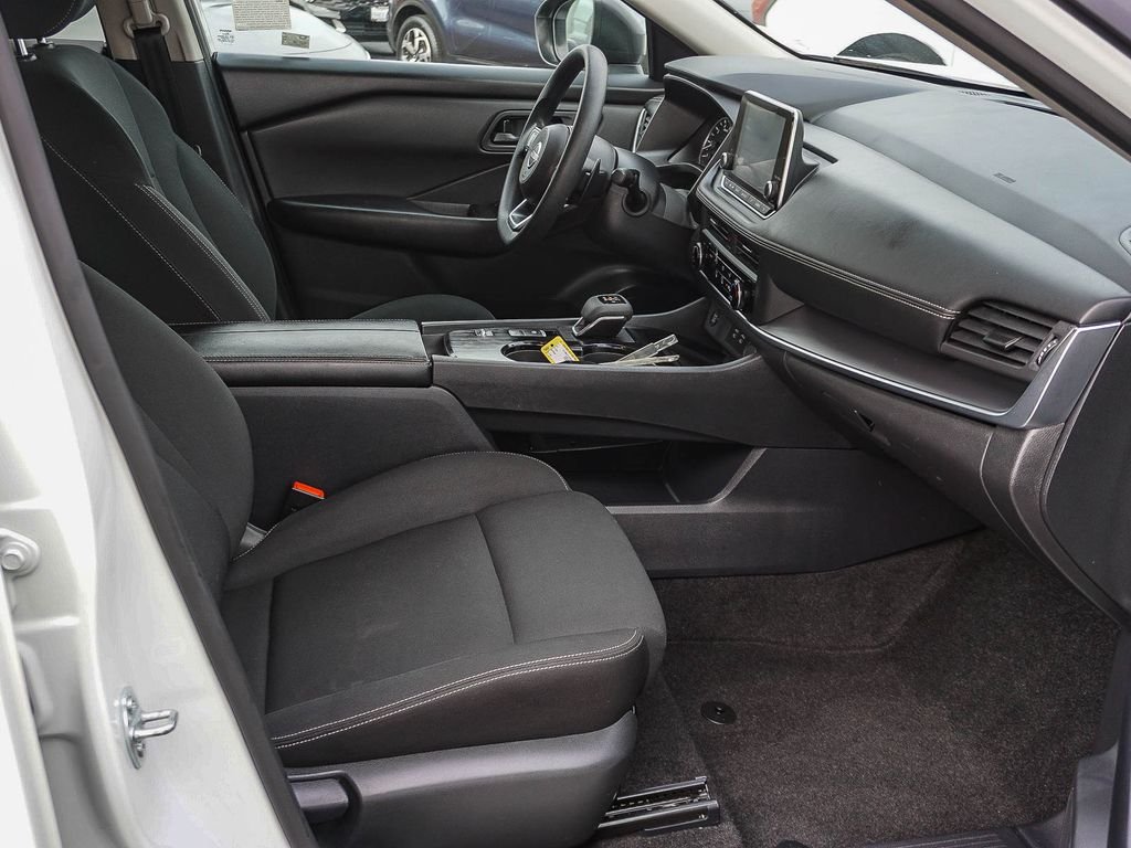 Used 2024 White Nissan S image 13