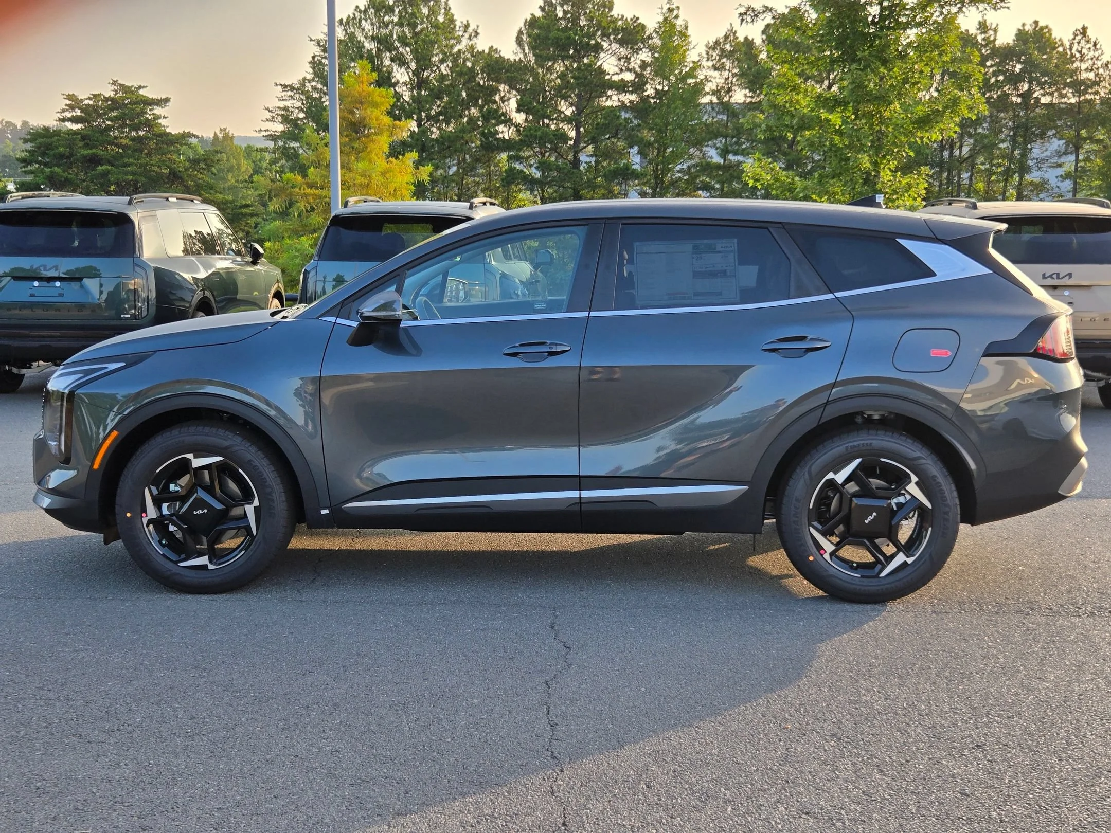 New 2026 Gray Kia EX image 4