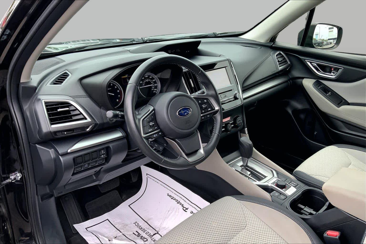 Used 2019 Crystal Black Silica Subaru Premium image 16