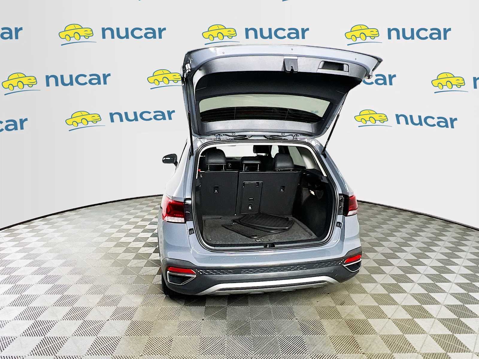 Used 2023 Pure Gray Volkswagen SE image 26