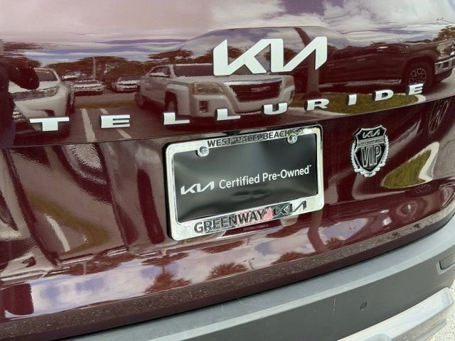 Certified Used 2022 Purple Kia SX image 45