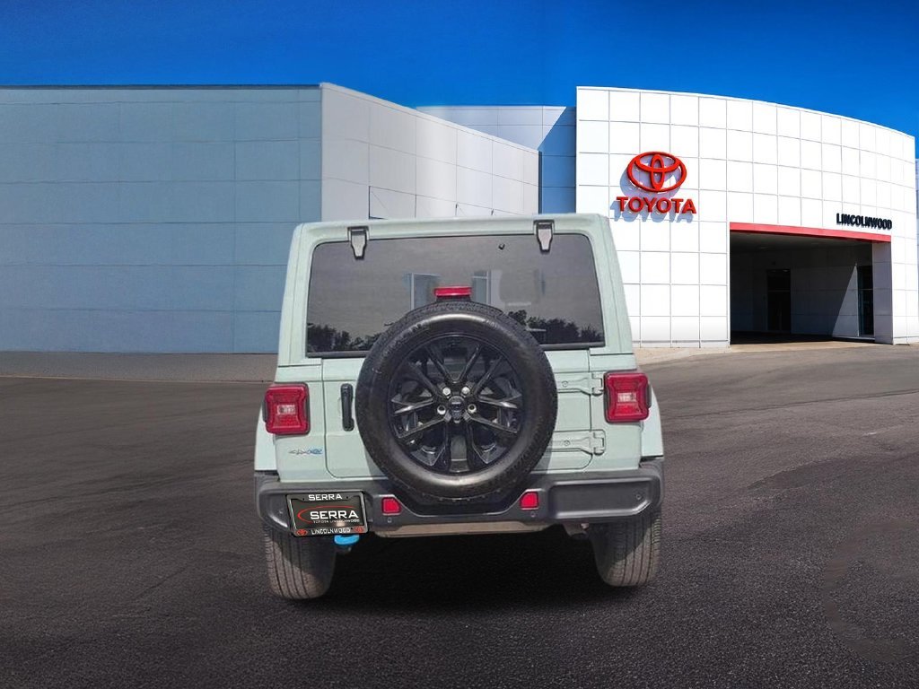 Used 2024 Gray Jeep Sahara 4xe image 9