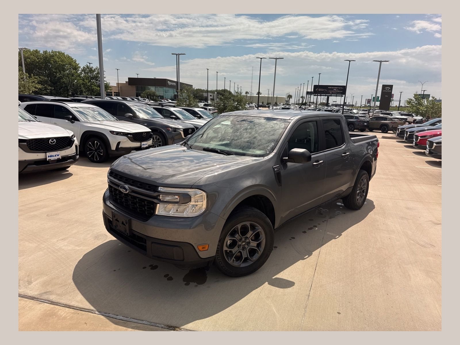 2024 Ford Maverick XLT FWD's photo