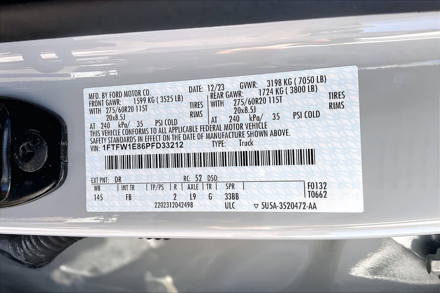 Used 2023 Avalanche Gray Ford XLT image 34