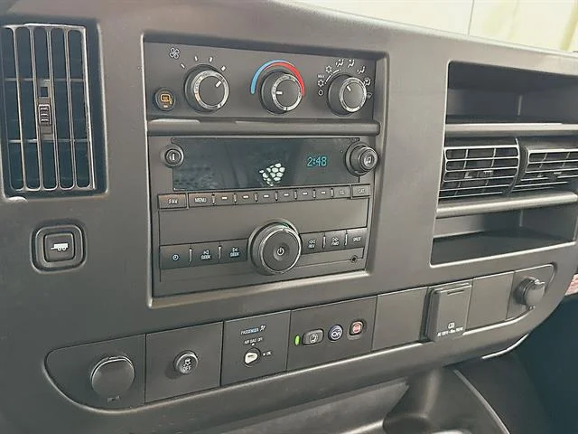 Used 2023 Summit White GMC Work Van image 29