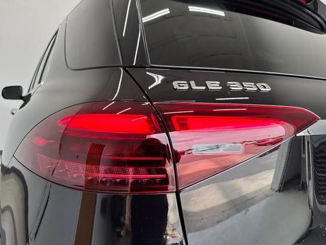 New 2026 Obsidian Black Metallic Mercedes-Benz GLE 350 image 34