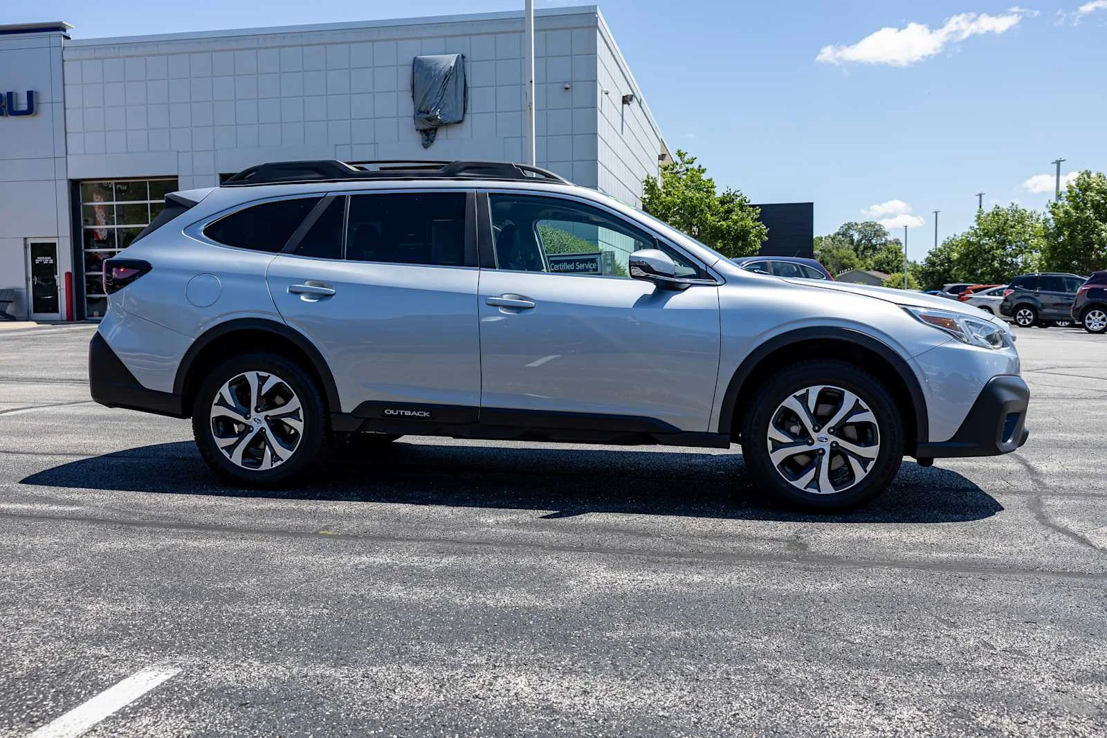 Used 2021 Silver Subaru Limited image 8
