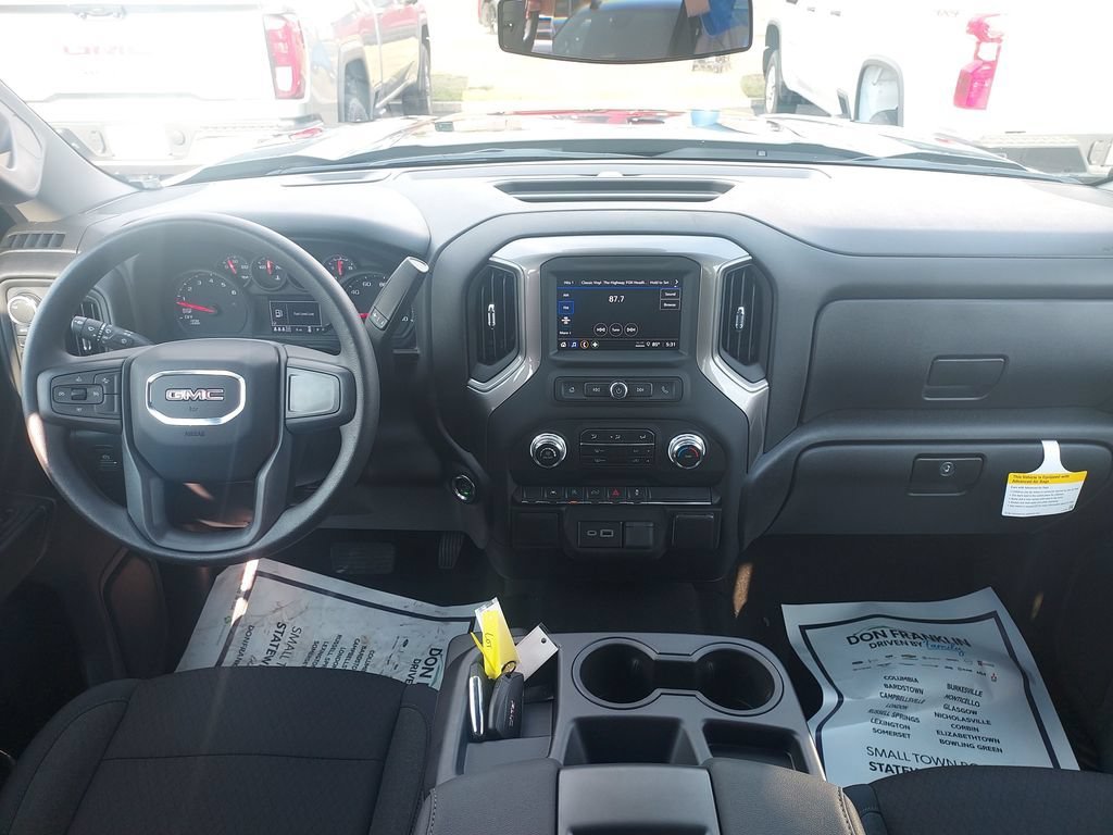 New 2026 Onyx Black GMC Pro image 15