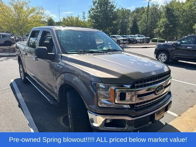 Used 2018 Gray Ford XLT image 3
