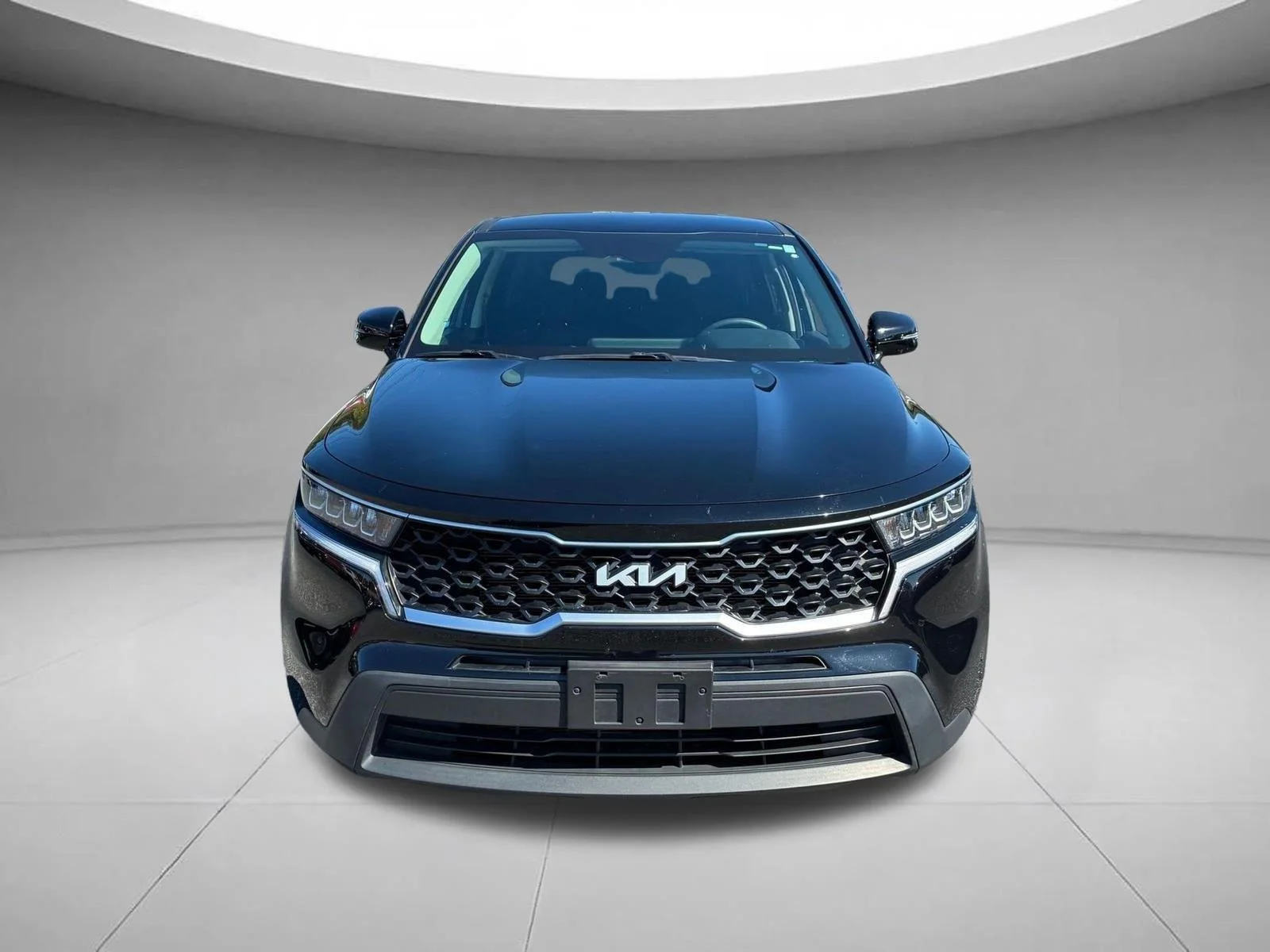 Used 2022 Ebony Black Kia LX image 10