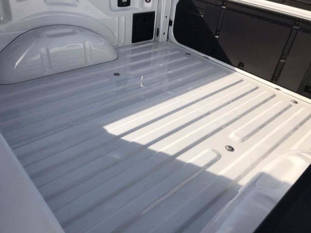 New 2026 White Ford XLT image 23