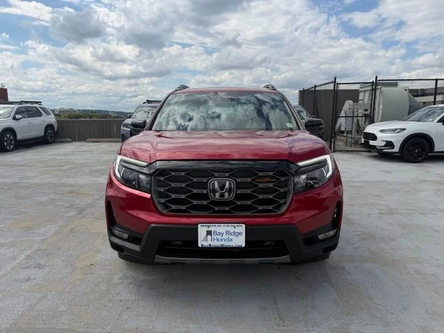 Used 2023  Honda TrailSport image 2