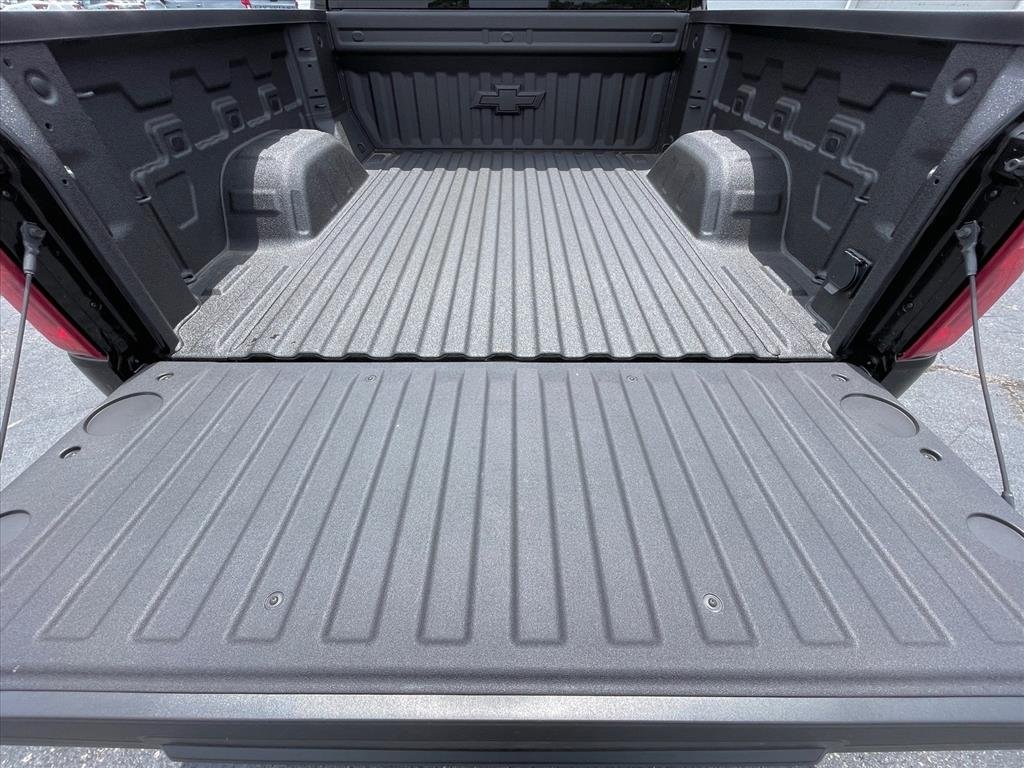 2026 Chevrolet Silverado 1500 LTZ - Photo 7