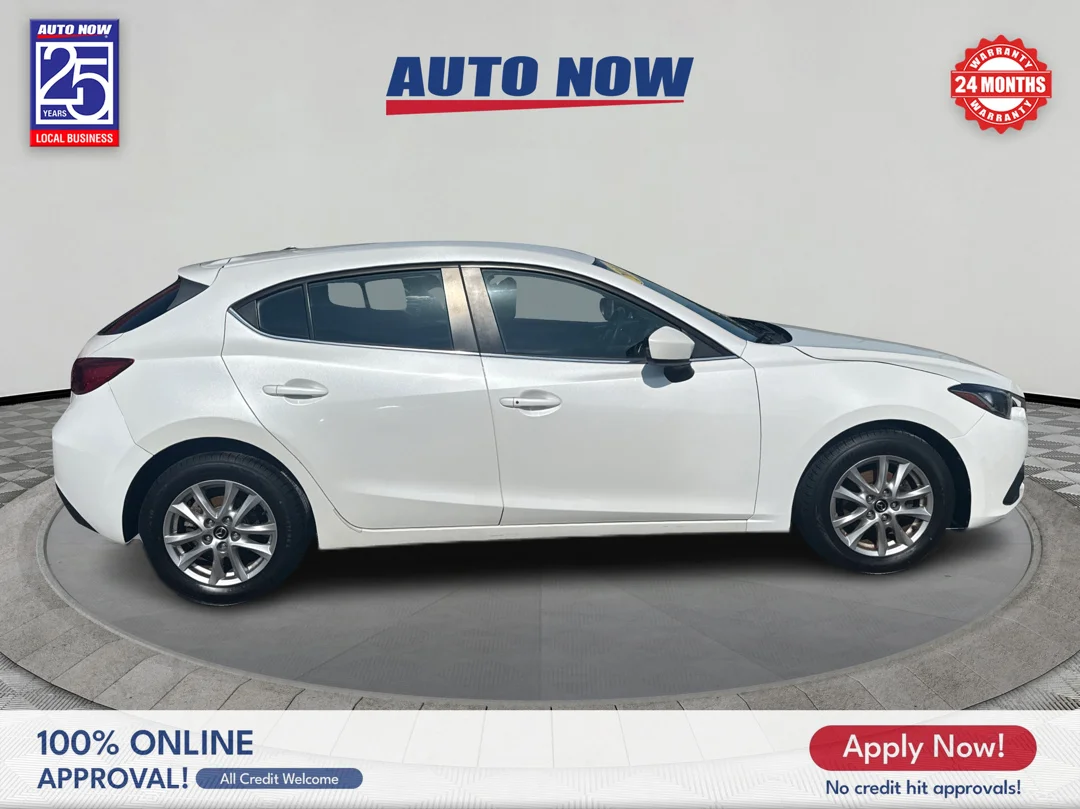 Used 2014 White Mazda i Touring image 7