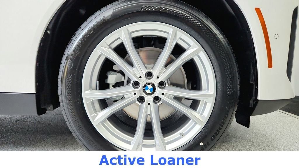 Used 2025 Alpine White BMW 30 xDrive image 19