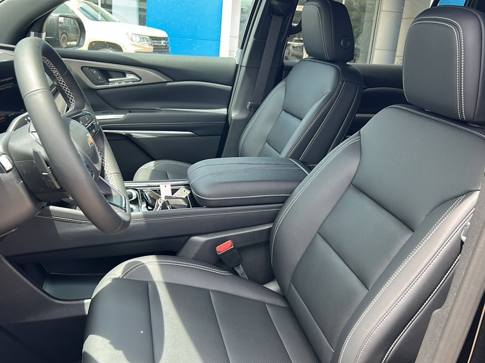 2026 Chevrolet Traverse LT - Photo 12