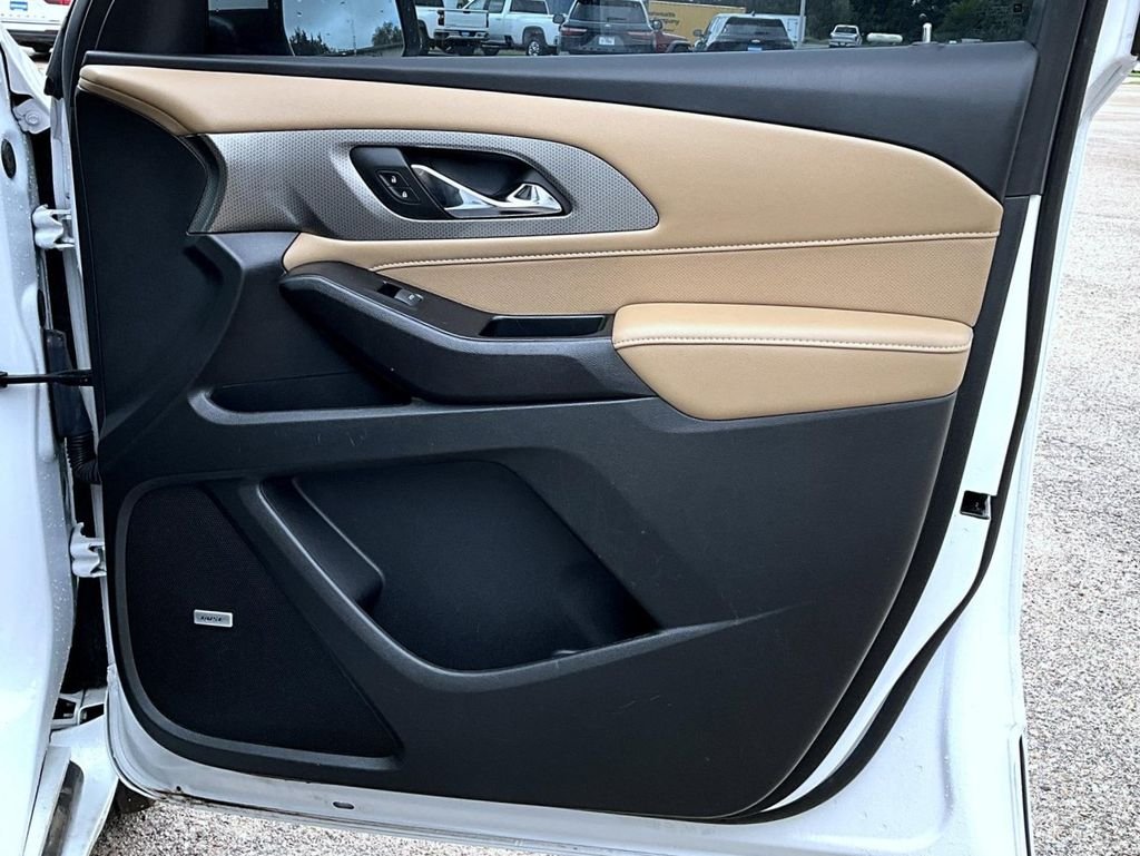 Used 2023 Beige Chevrolet Premier image 16