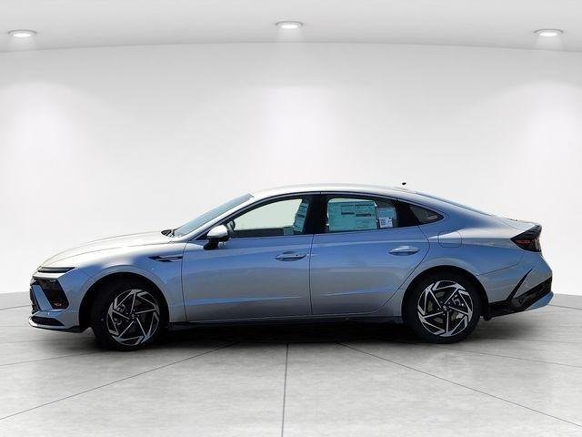 New 2026 Silver Hyundai SEL Sport image 32