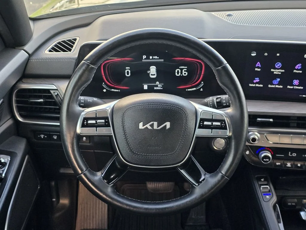 Used 2024 Gravity Gray Kia EX X-Line image 15